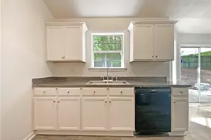 2012 Elm Grove Ln, Hampton, GA 30228 - Photo 14