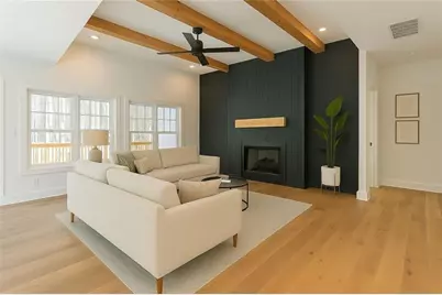 5975 Wellington Avenue, Gainesville, GA 30506 - Photo 6