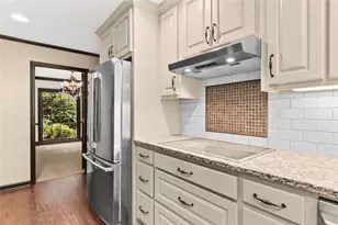 1559 Norwood Dr, Lilburn, GA 30047 - Photo 8