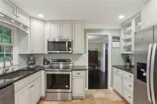 358 W Wind Dr SW, Lilburn, GA 30047 - Photo 18