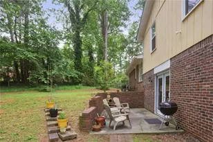 358 W Wind Dr SW, Lilburn, GA 30047 - Photo 42