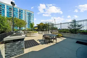 250 Pharr Rd NE, Atlanta, GA 30305 - Photo 34