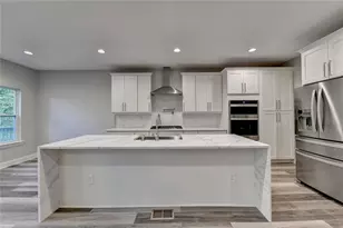 194 Jennifer Ln NW, Lilburn, GA 30047 - Photo 14