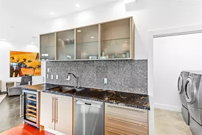 2881 Peachtree Road NE #2304, Atlanta, GA 30305 - Photo 32