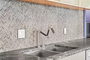 2881 Peachtree Rd NE, Atlanta, GA 30305 - Photo 36