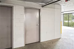 2881 Peachtree Rd NE, Atlanta, GA 30305 - Photo 102