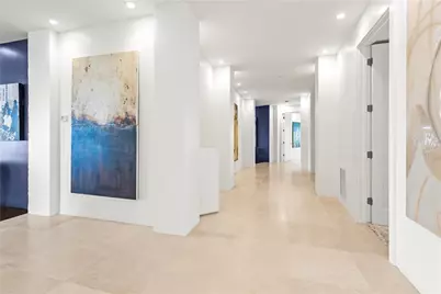 2881 Peachtree Road NE #2304, Atlanta, GA 30305 - Photo 4