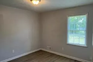 300 Rogers St, McDonough, GA 30253 - Photo 12