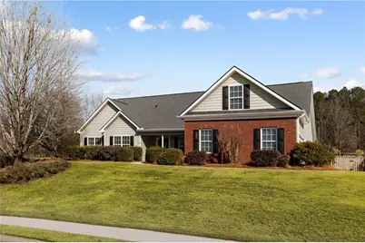 17 Castleview Court, Jefferson, GA 30549 - Photo 2