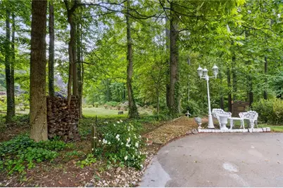 4135 Ashford Way, Gainesville, GA 30507 - Photo 8