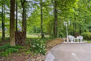 4135 Ashford Way, Gainesville, GA 30507 - Photo 8