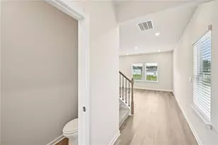 2761 Aralynn Wy, College Park, GA 30337 - Photo 6