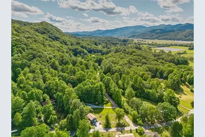 230 Pisgah Road, Other-North Carolina, NC 28901 - Photo 38