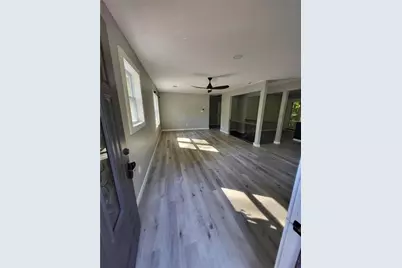 1050 Waterworks, Commerce, GA 30529 - Photo 8