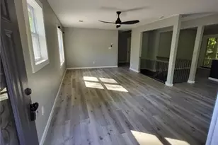 1050 Waterworks, Commerce, GA 30529 - Photo 8