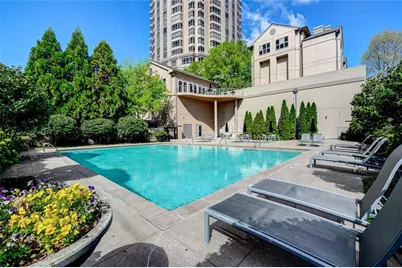 3475 Oak Valley Road NE #2060, Atlanta, GA 30326 - Photo 32