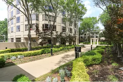 3475 Oak Valley Road NE #2060, Atlanta, GA 30326 - Photo 2