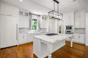 9179 Selborne Ln, Chattahoochee Hills, GA 30268 - Photo 2