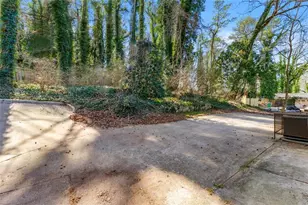 3723 Glenwood Rd, Decatur, GA 30032 - Photo 20