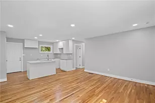 2889 Macon Dr SW, Atlanta, GA 30354 - Photo 6