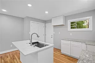 2889 Macon Dr SW, Atlanta, GA 30354 - Photo 8