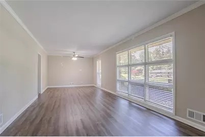 2755 Rockcliff Road SE, Atlanta, GA 30316 - Photo 8