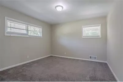 2755 Rockcliff Road SE, Atlanta, GA 30316 - Photo 12