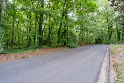 4549 Erskine Road, Clarkston, GA 30021 - Photo 10