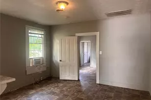 43 Hazel St, Porterdale, GA 30014 - Photo 6