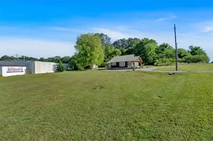 3049 Hwy 411 NE, White, GA 30184 - Photo 6
