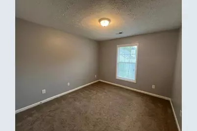 156 N Square Lane, Newnan, GA 30263 - Photo 8