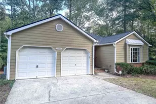 2160 Towne Manor Dr NW, Kennesaw, GA 30144 - Photo 2