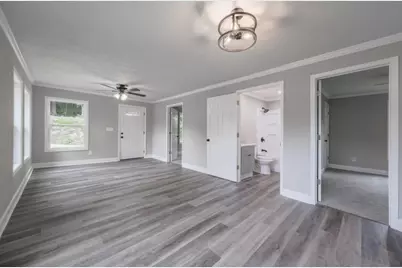 11 Cloverhurst Drive, Toccoa, GA 30577 - Photo 6