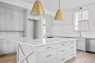 100 Sheridan Dr, Atlanta, GA 30305 - Photo 4