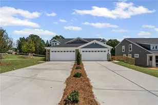 23 Gold Dust Dr, Dawsonville, GA 30534 - Photo 2