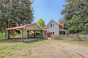 1096 Sutton Mill Rd, Clarkesville, GA 30523 - Photo 10