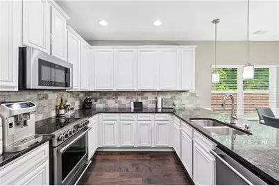 2939 Woodward Down Trail, Buford, GA 30519 - Photo 8