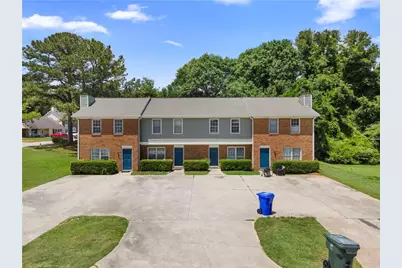 675 Hunting Creek Lane SE, Conyers, GA 30013 - Photo 6