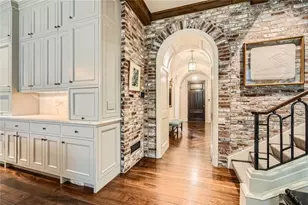 2440 Peachtree Rd NW, Atlanta, GA 30305 - Photo 20