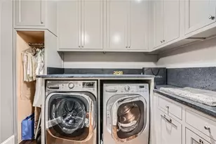 2440 Peachtree Rd NW, Atlanta, GA 30305 - Photo 30