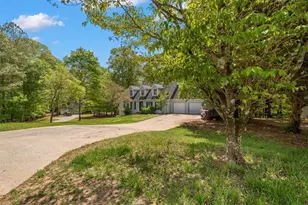 165 Colony Cir, Canton, GA 30114 - Photo 2