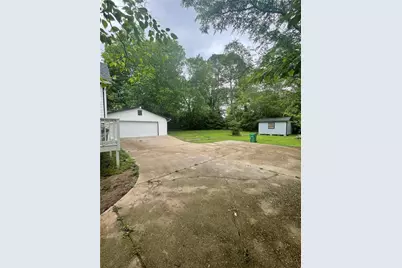 6860 Parkway Drive, Lithonia, GA 30058 - Photo 8