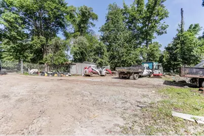 2360 Bolton Road, Atlanta, GA 30318 - Photo 8