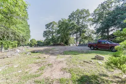 2360 Bolton Road, Atlanta, GA 30318 - Photo 12