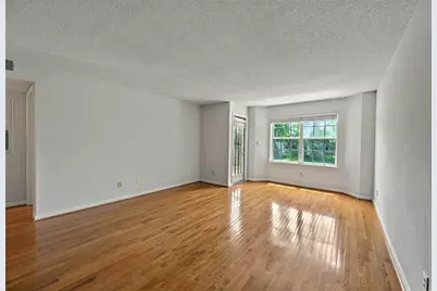 4106 Chastain Park Court NE, Atlanta, GA 30342 - Photo 1