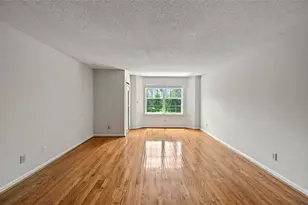 4106 Chastain Park Ct NE, Atlanta, GA 30342 - Photo 8