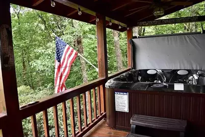 137 Ascherman Court, Blue Ridge, GA 30513 - Photo 4