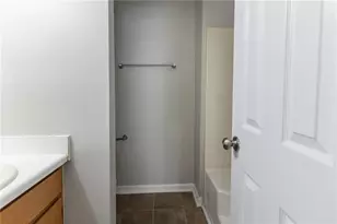 340 Onyx Ct, Atlanta, GA 30349 - Photo 14