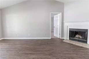 340 Onyx Ct, Atlanta, GA 30349 - Photo 6