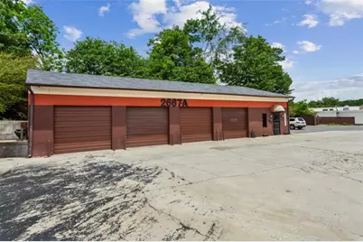 2667 Donald Lee Hollowell Parkway, Atlanta, GA 30318 - Photo 10